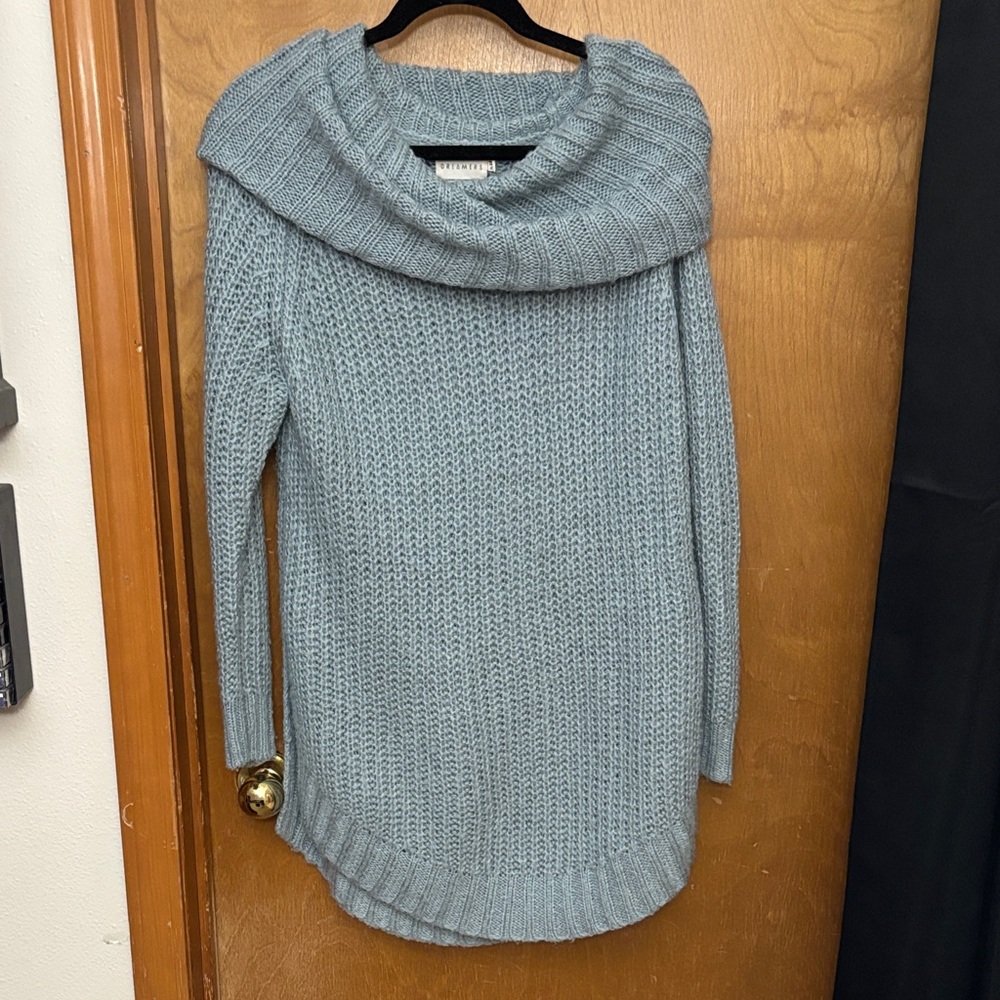 Dreamers Light Blue Cowl Neck Sweater. Size small.